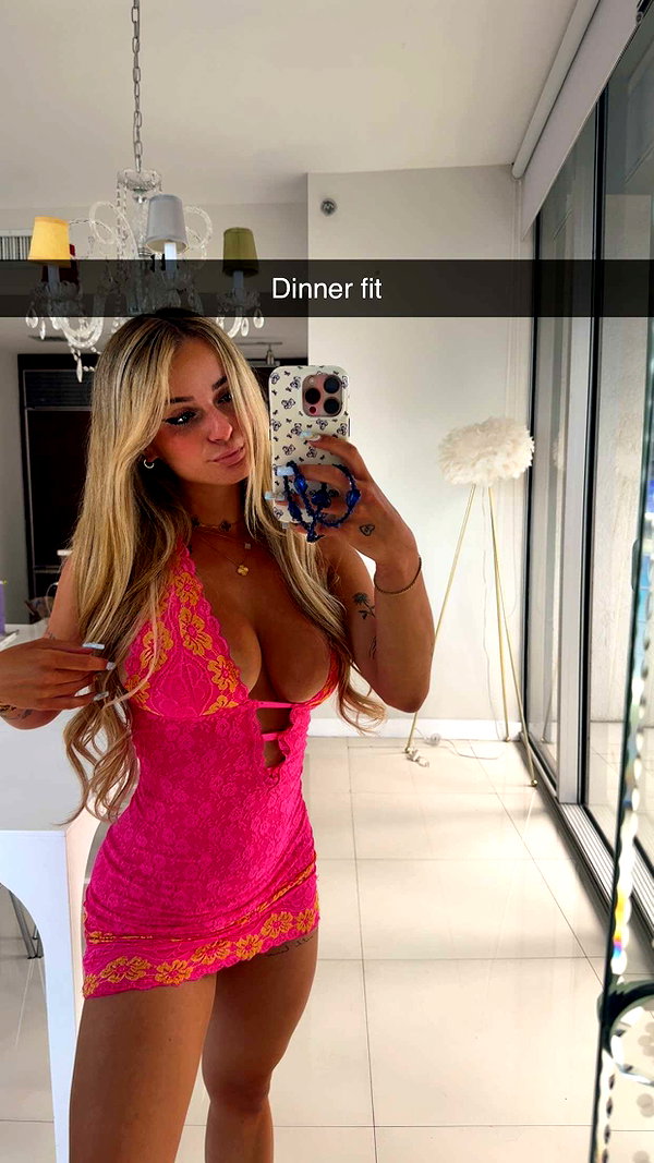 kaitlyn_krems snapchat image archive image
