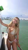 kaitlyn_krems Altpins Profile Picture