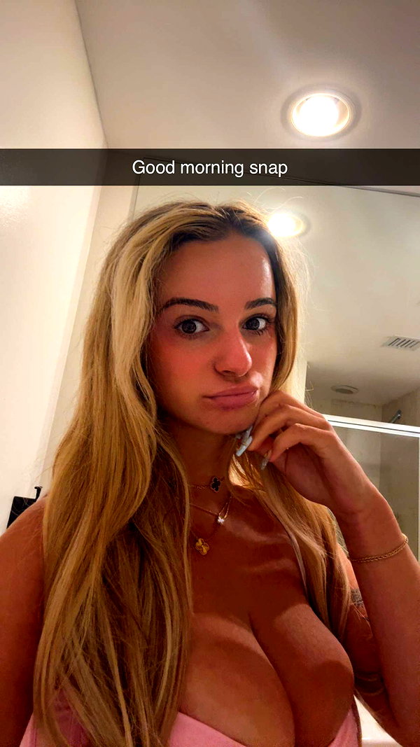 kaitlyn_krems snapchat image archive image