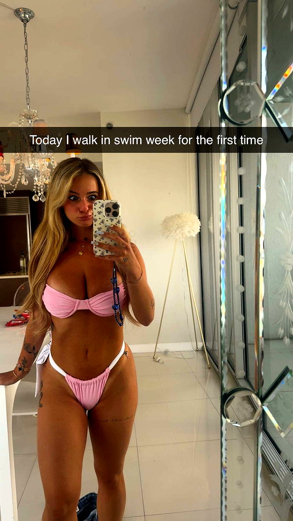 kaitlyn_krems snapchat image archive image