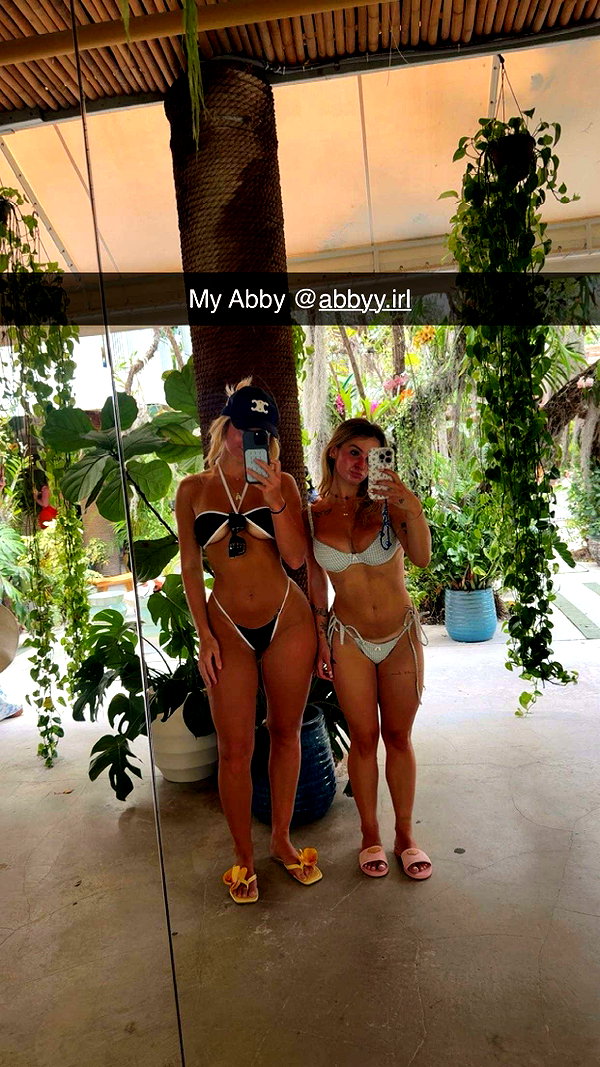 kaitlyn_krems snapchat image archive image