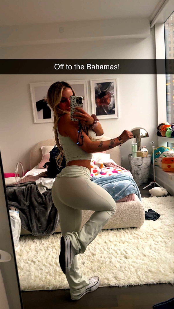 kaitlyn_krems snapchat image archive image