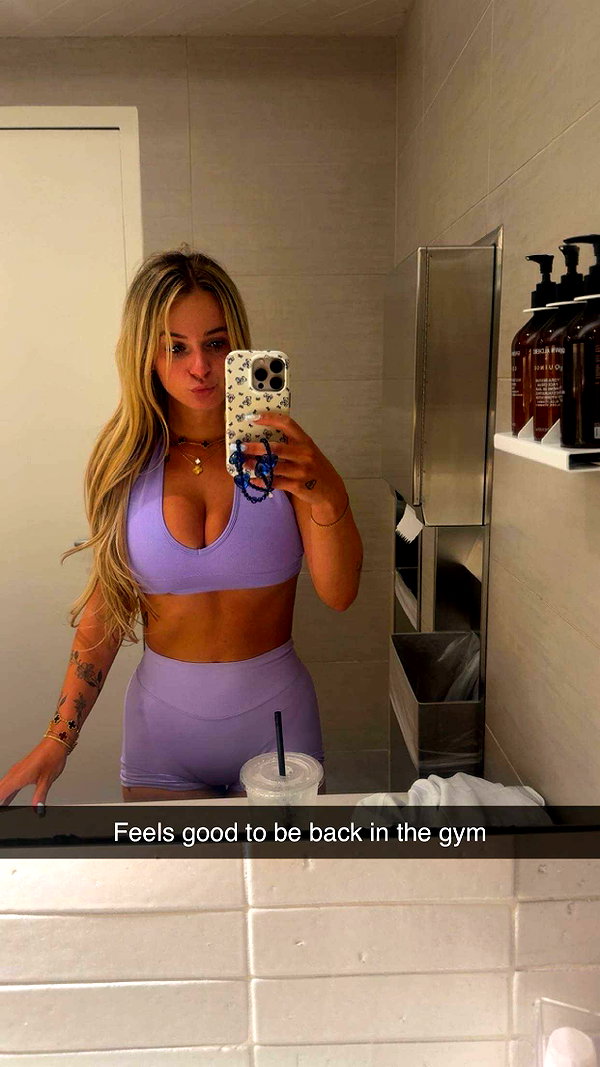 kaitlyn_krems snapchat image archive image
