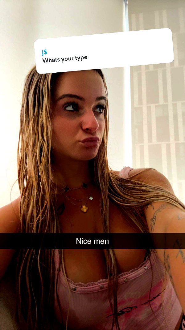 kaitlyn_krems snapchat image archive image