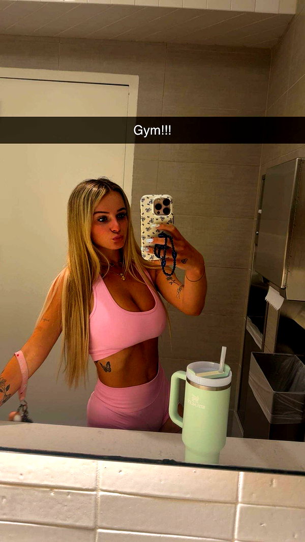 kaitlyn_krems snapchat image archive image