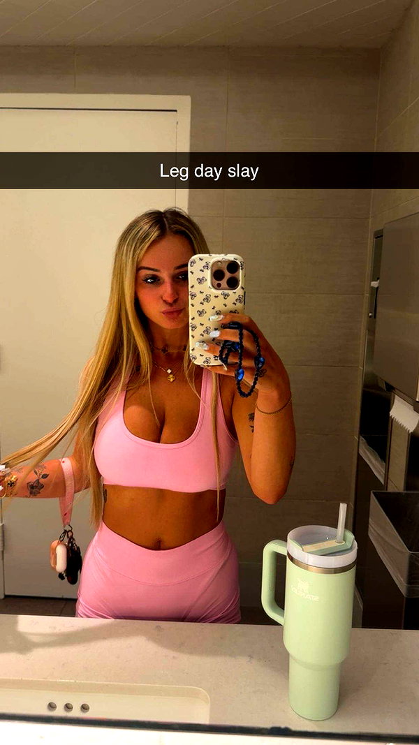 kaitlyn_krems snapchat image archive image