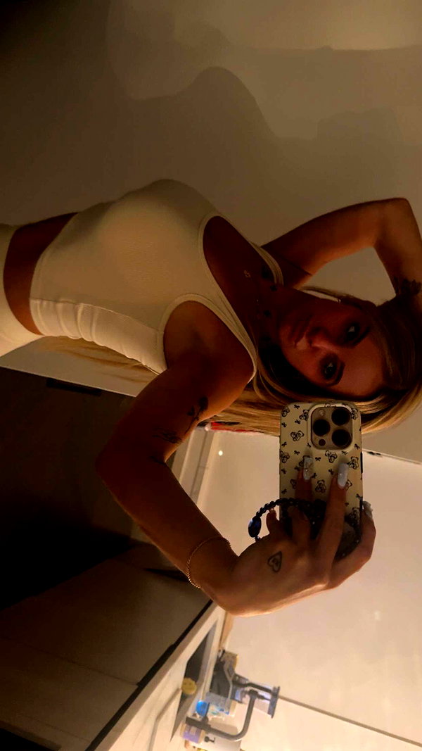 kaitlyn_krems snapchat image archive image
