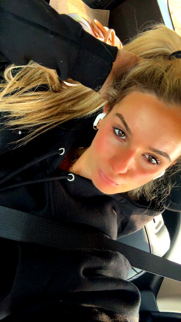 kaitlyn_krems snapchat image archive image