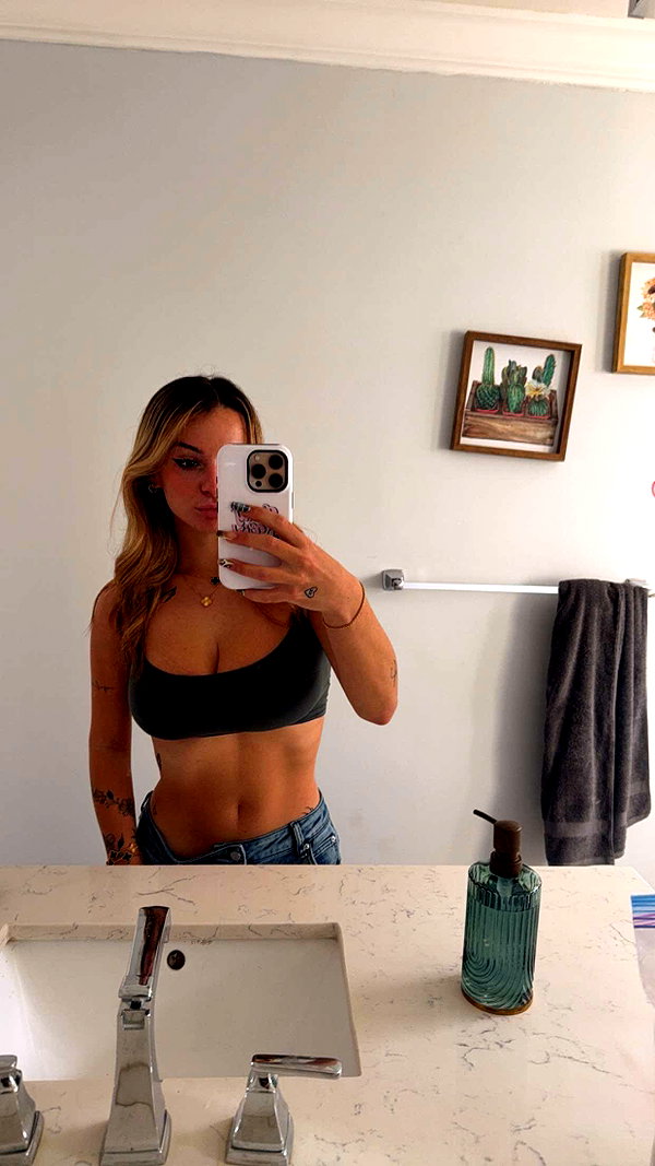 kaitlyn_krems snapchat image archive image