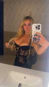 kaitlyn_krems Altpins Profile Picture