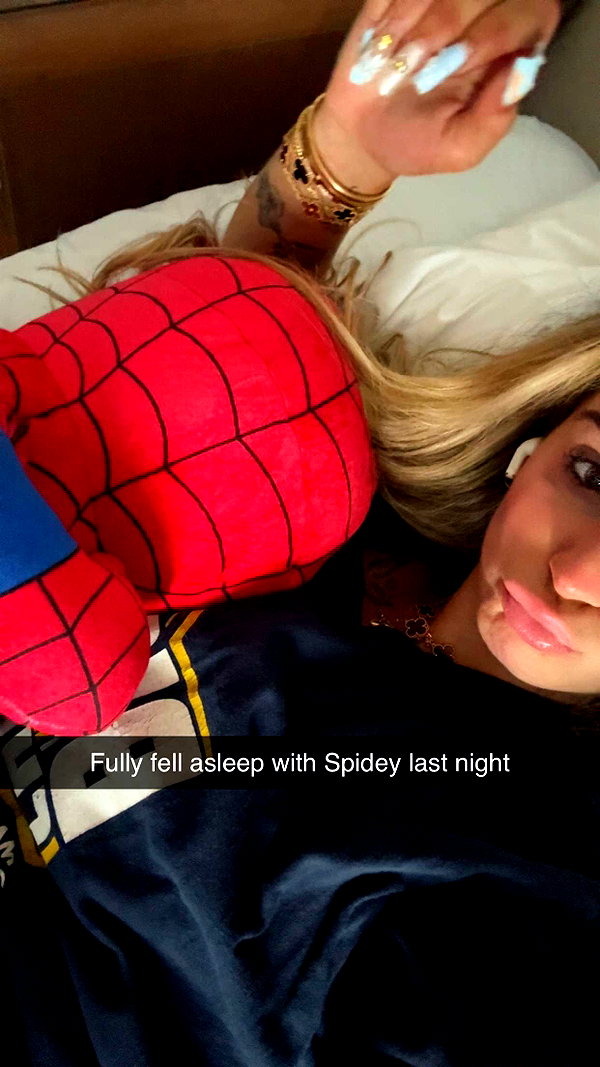 kaitlyn_krems snapchat image archive image
