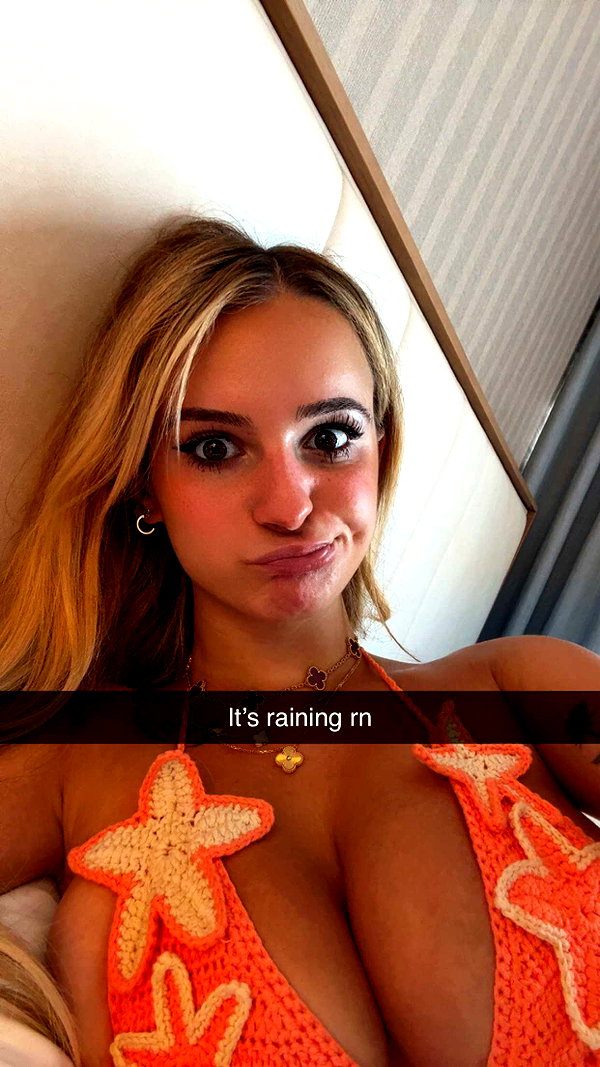 kaitlyn_krems snapchat image archive image