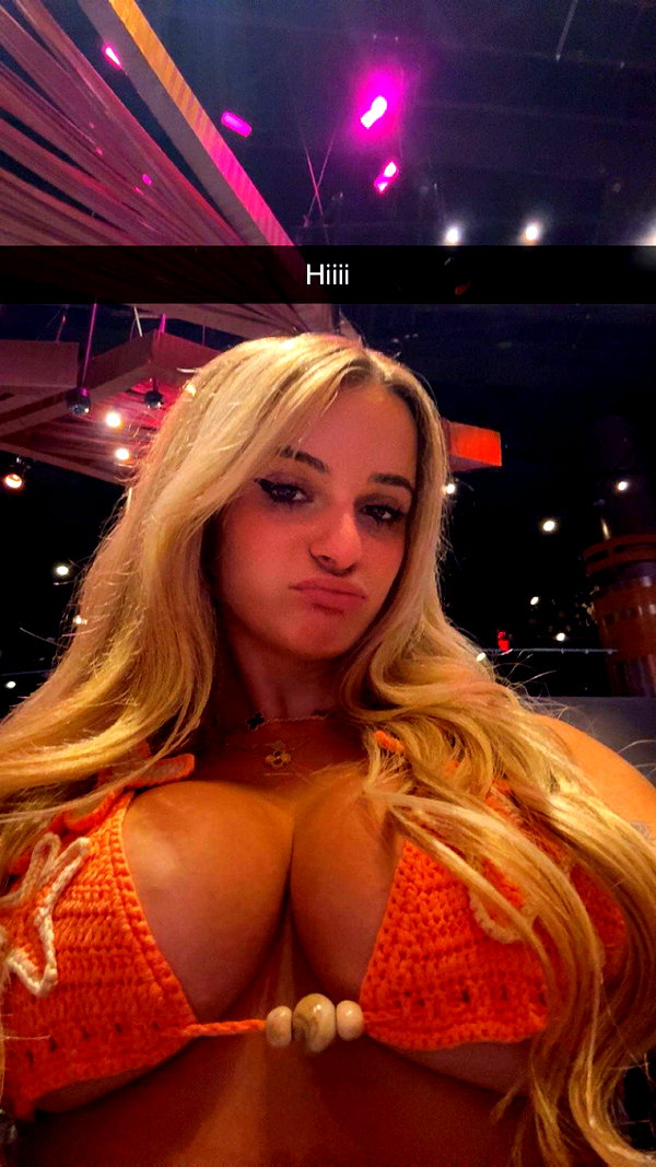 kaitlyn_krems snapchat image archive image