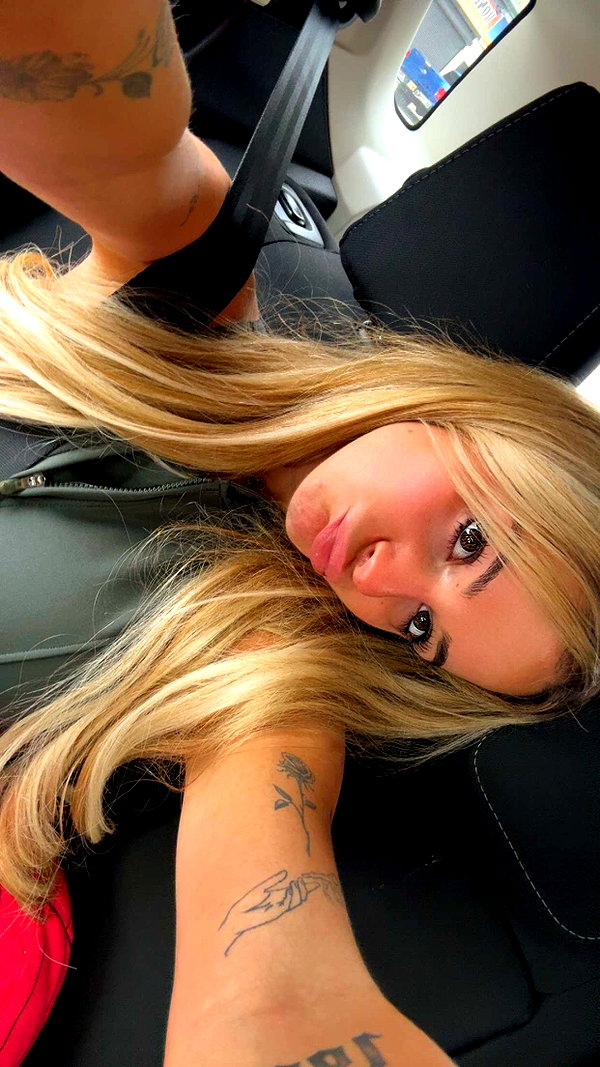 kaitlyn_krems snapchat image archive image