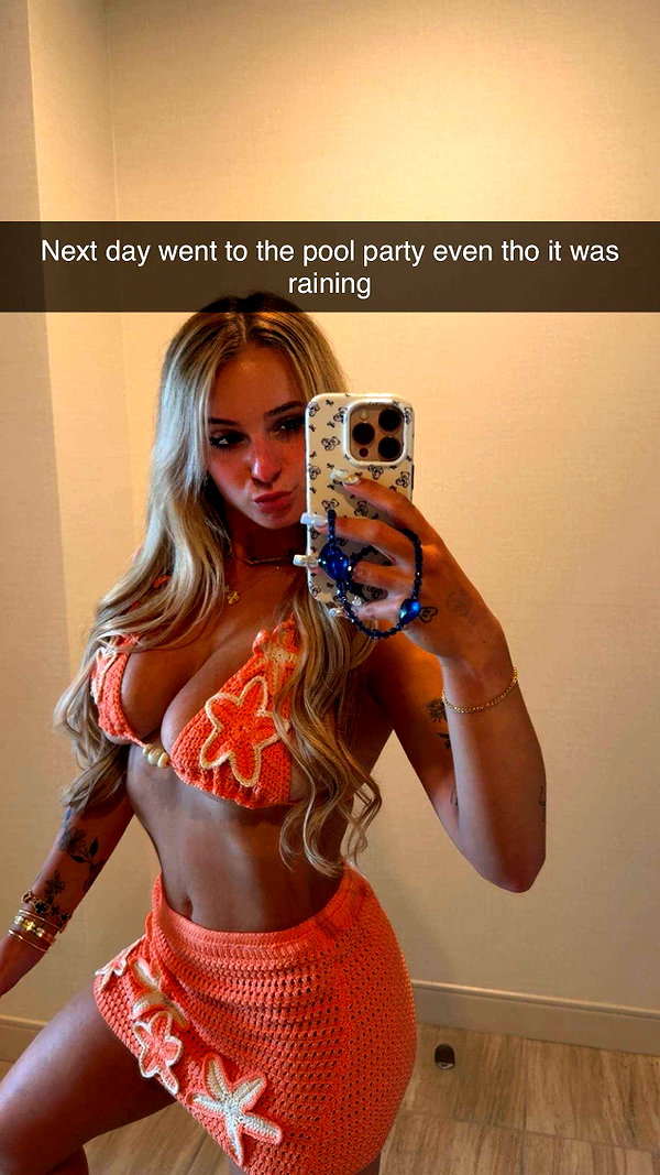 kaitlyn_krems snapchat image archive image