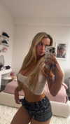 kaitlyn_krems Altpins Profile Picture