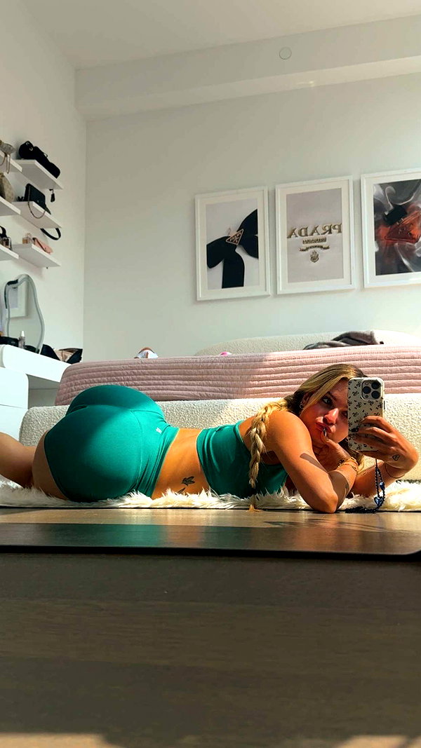 kaitlyn_krems snapchat image archive image