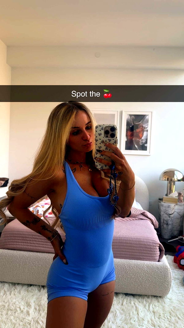 kaitlyn_krems snapchat image archive image