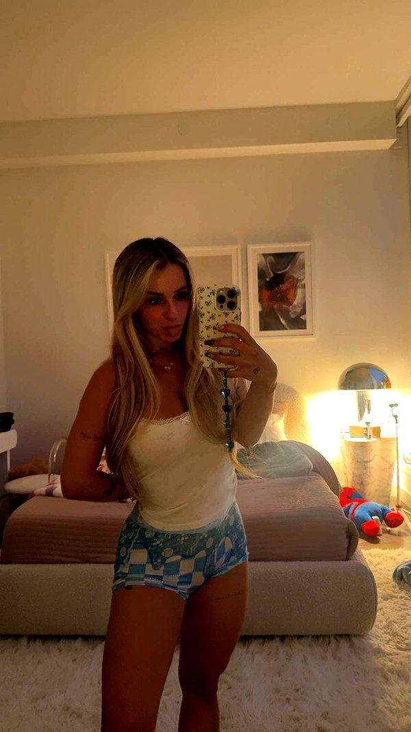 kaitlyn_krems snapchat image archive image