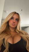 kaitlyn_krems Altpins Profile Picture