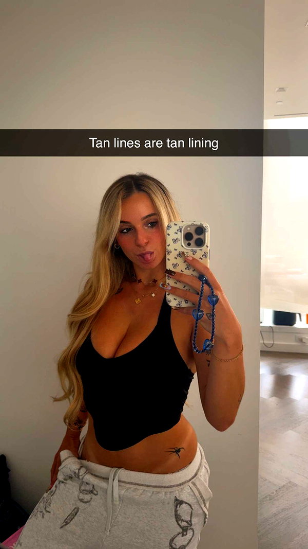 kaitlyn_krems snapchat image archive image
