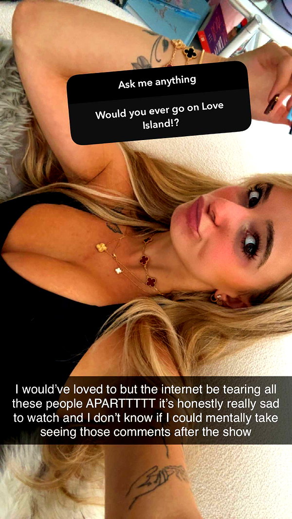kaitlyn_krems snapchat image archive image
