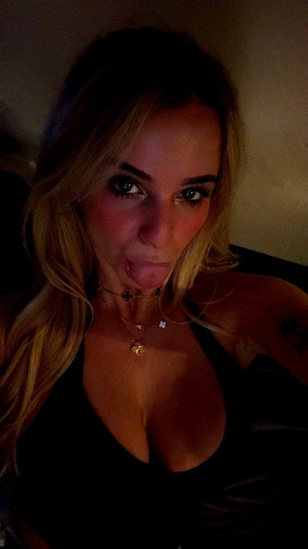 kaitlyn_krems snapchat image archive image