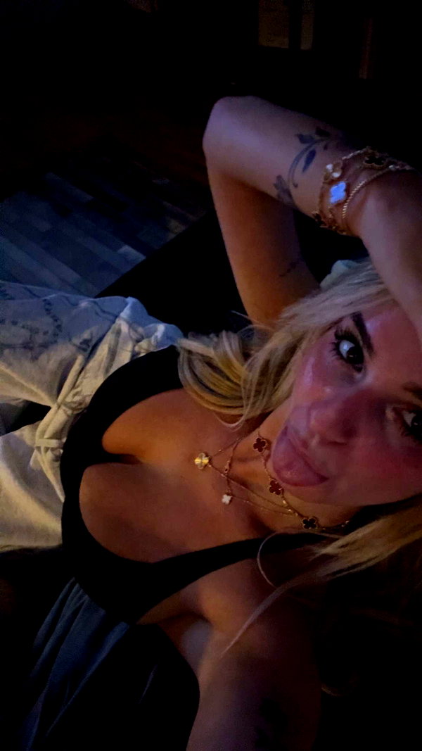 kaitlyn_krems snapchat image archive image