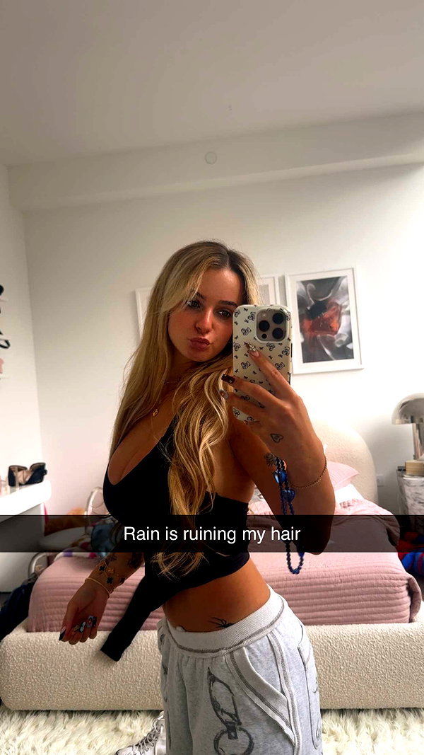 kaitlyn_krems snapchat image archive image