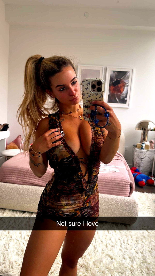 kaitlyn_krems snapchat image archive image