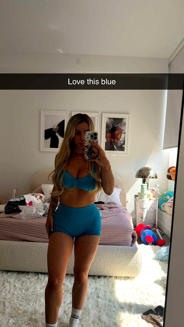kaitlyn_krems snapchat image archive image
