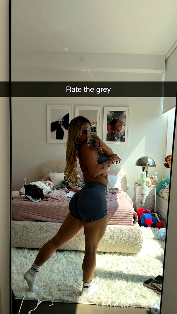 kaitlyn_krems snapchat image archive image