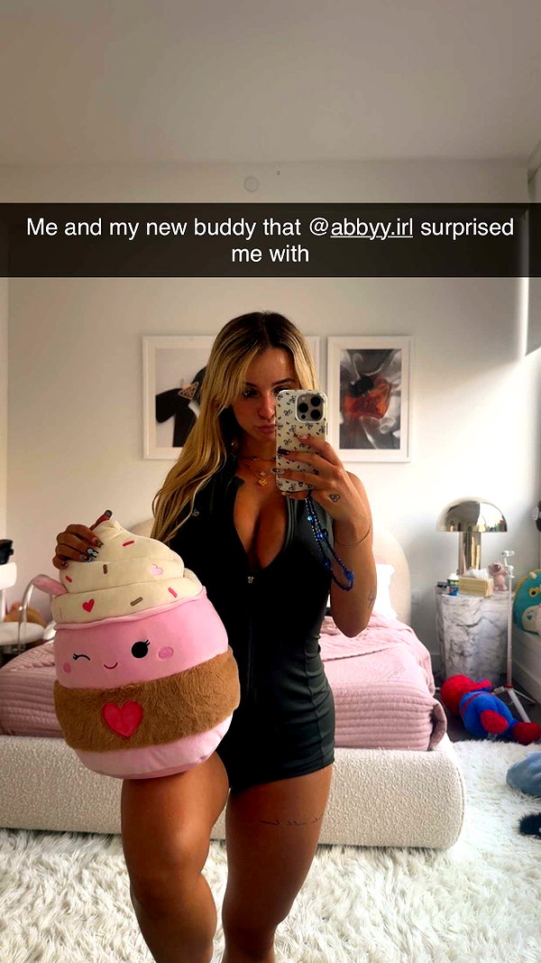 kaitlyn_krems snapchat image archive image