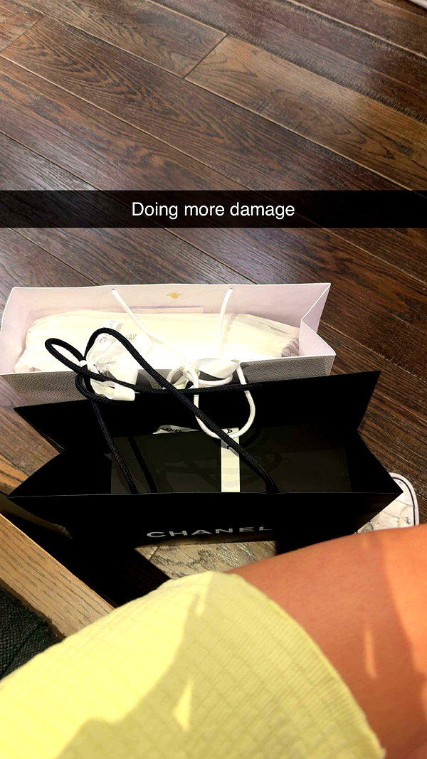 kaitlyn_krems snapchat image archive image