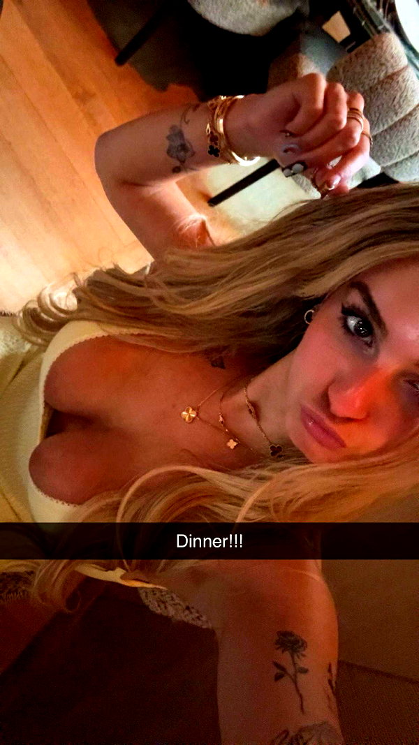 kaitlyn_krems snapchat image archive image