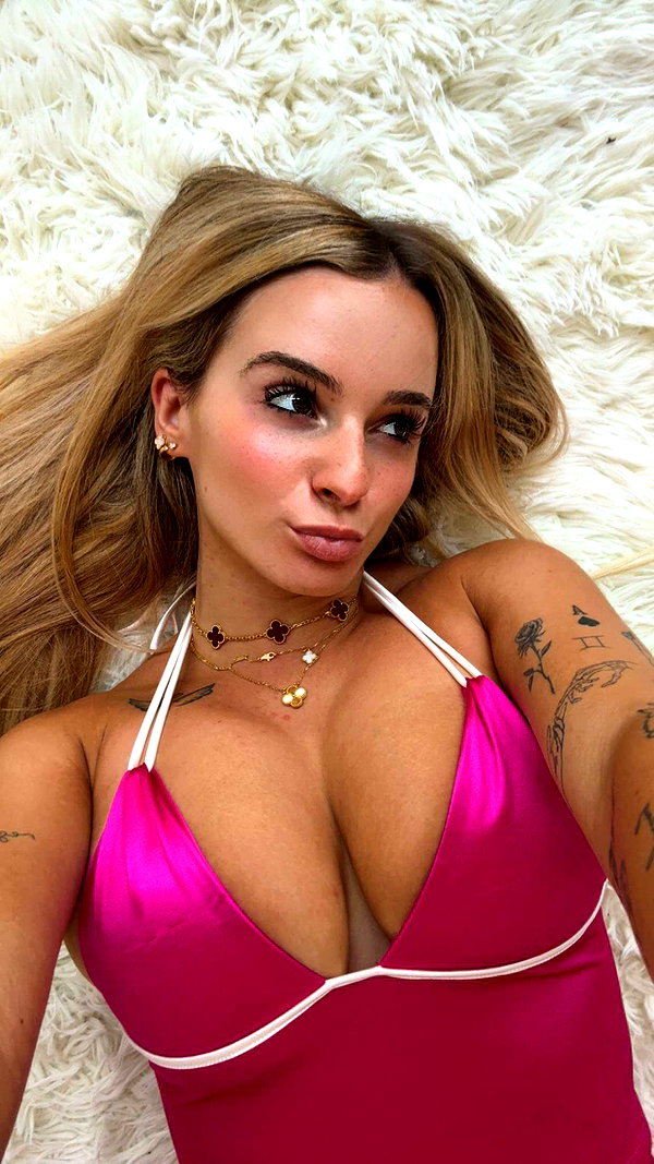 kaitlyn_krems snapchat image archive image