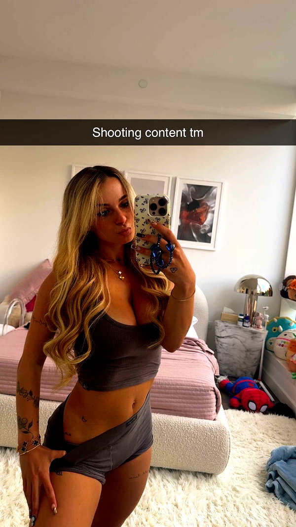 kaitlyn_krems snapchat image archive image