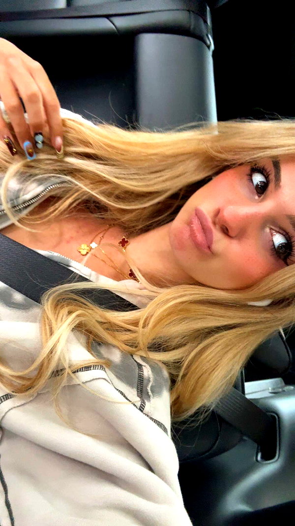 kaitlyn_krems snapchat image archive image