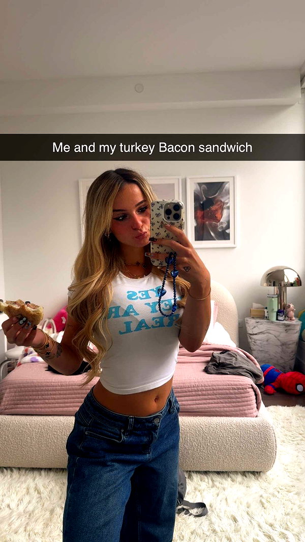 kaitlyn_krems snapchat image archive image