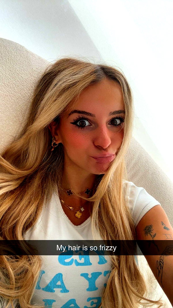 kaitlyn_krems snapchat image archive image
