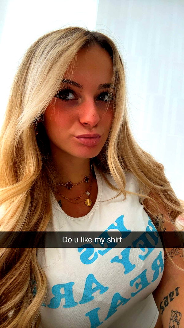 kaitlyn_krems snapchat image archive image