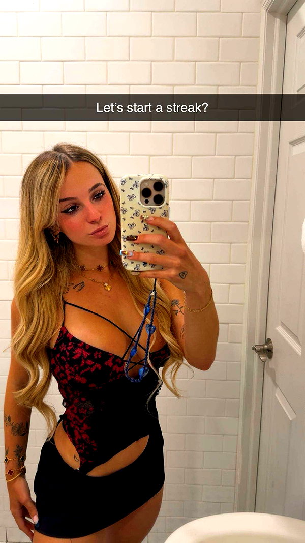 kaitlyn_krems snapchat image archive image