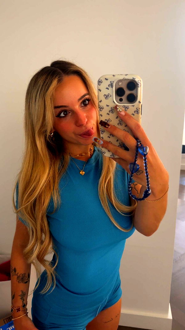 kaitlyn_krems snapchat image archive image