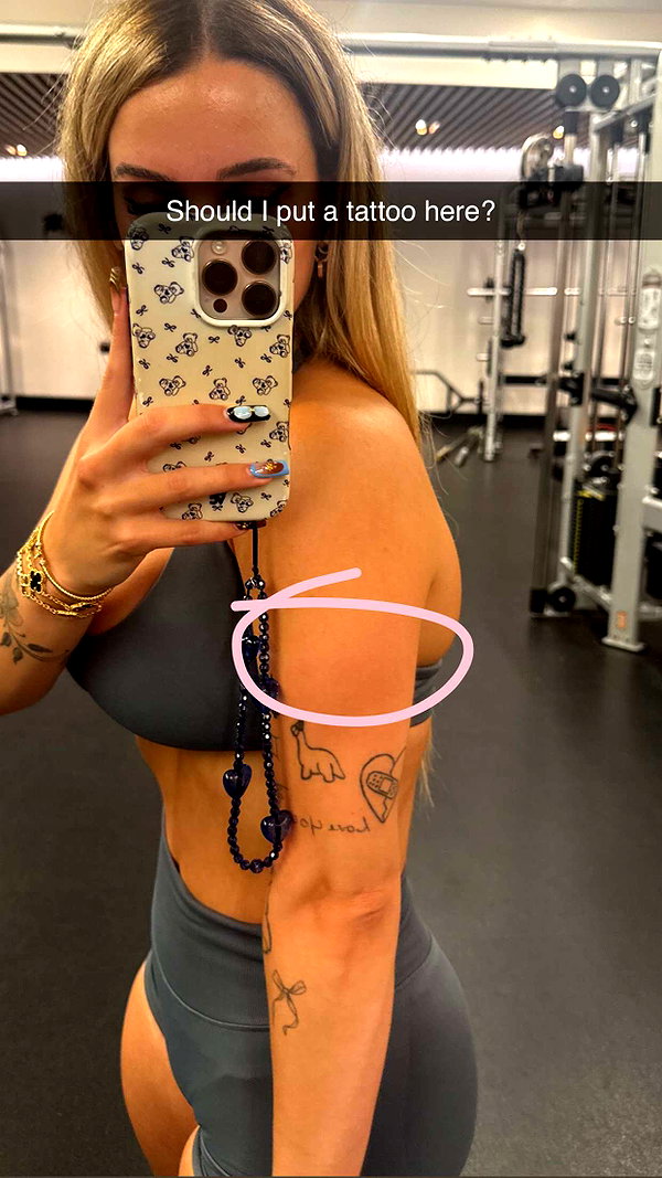 kaitlyn_krems snapchat image archive image