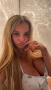 kaitlyn_krems Altpins Profile Picture