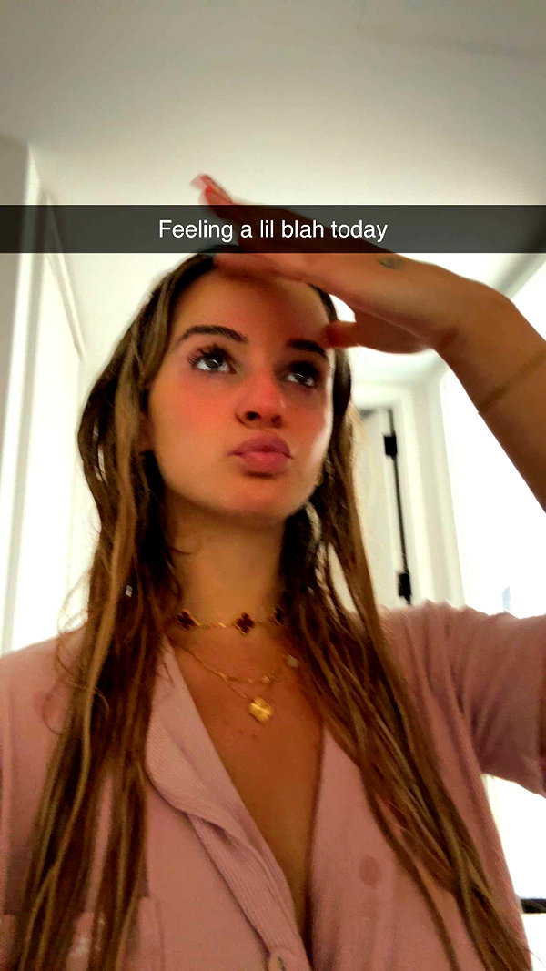 kaitlyn_krems snapchat image archive image