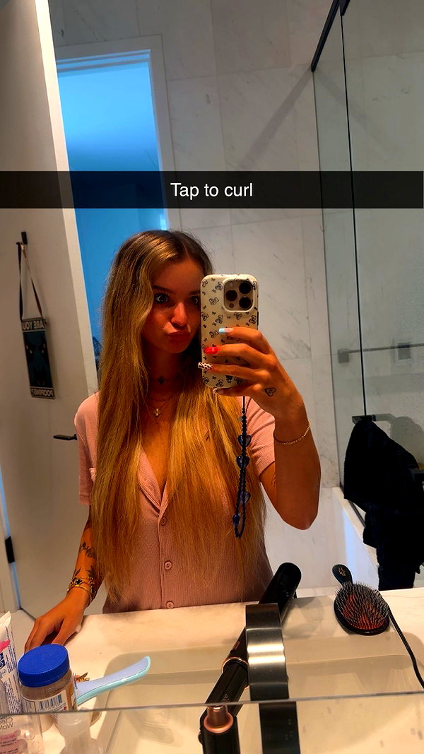 kaitlyn_krems snapchat image archive image