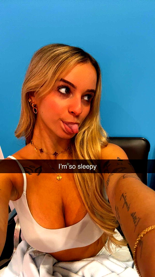 kaitlyn_krems snapchat image archive image