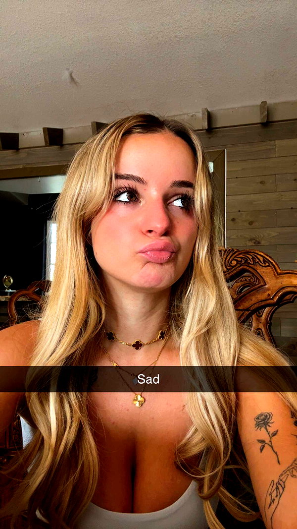 kaitlyn_krems snapchat image archive image