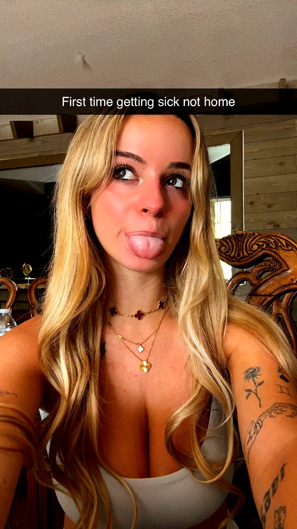 kaitlyn_krems snapchat image archive image